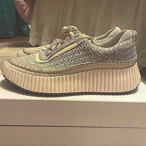 Like new Dolce Vita Dolen Pearl Sneakers Size 8. Retails for $89